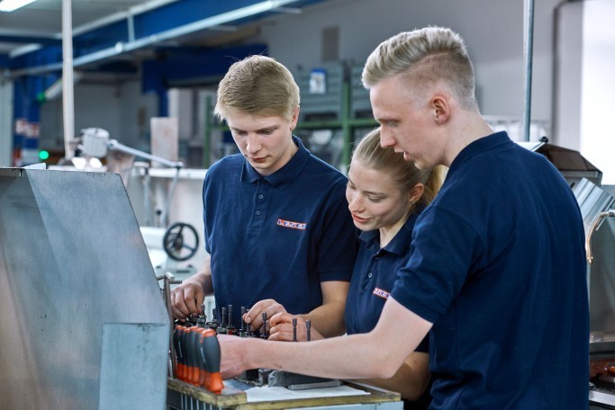 Auszubildende zur Fachkraft Metalltechnik Fachrichtung Montagetechnik, 2. Bild